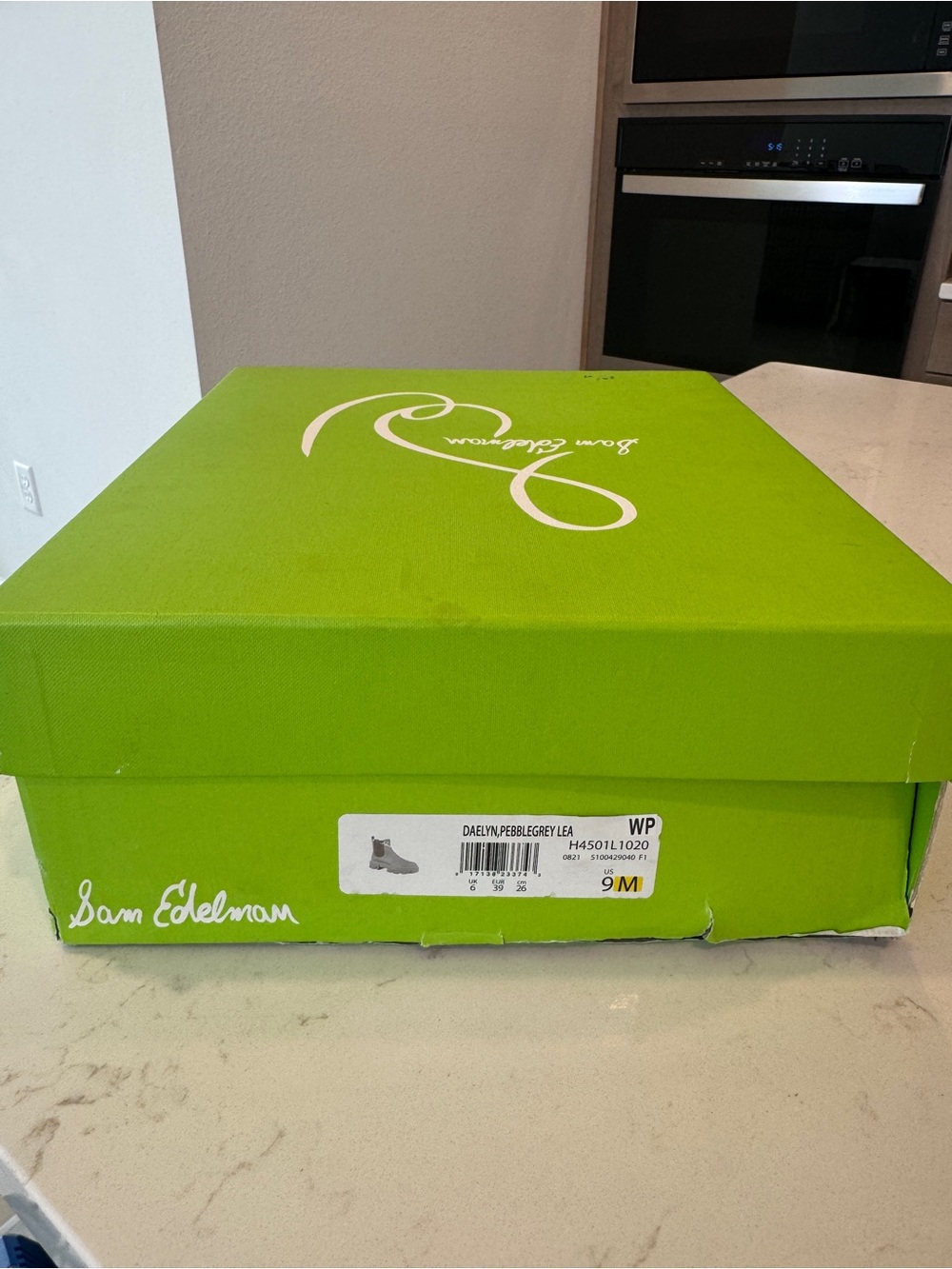 NWT Sam Edelman Daelyn Chelsea boots - Picture 5 of 9